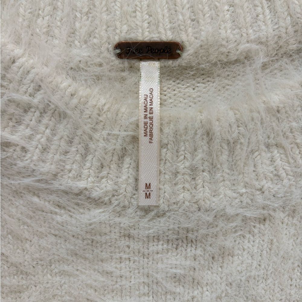 Free People Harrison Bunny Crew Neck Sweater Oversized Cream Womens Medium - Picture 7 of 11